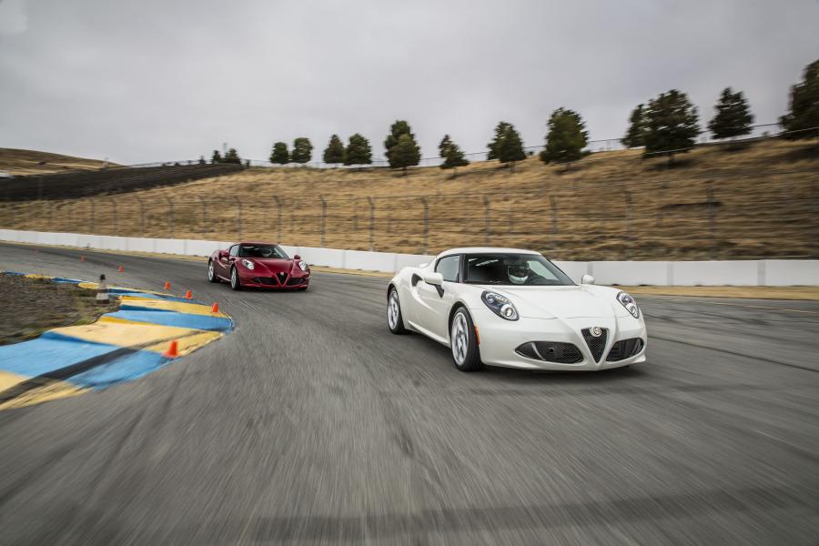  Alfa Romeo 4C Launch Edition (960) 2015 года  (NA) (фото 23 из 44)